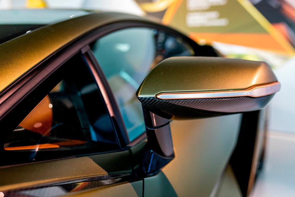 carros esportivos scaled